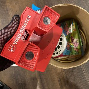 VIEWMASTER